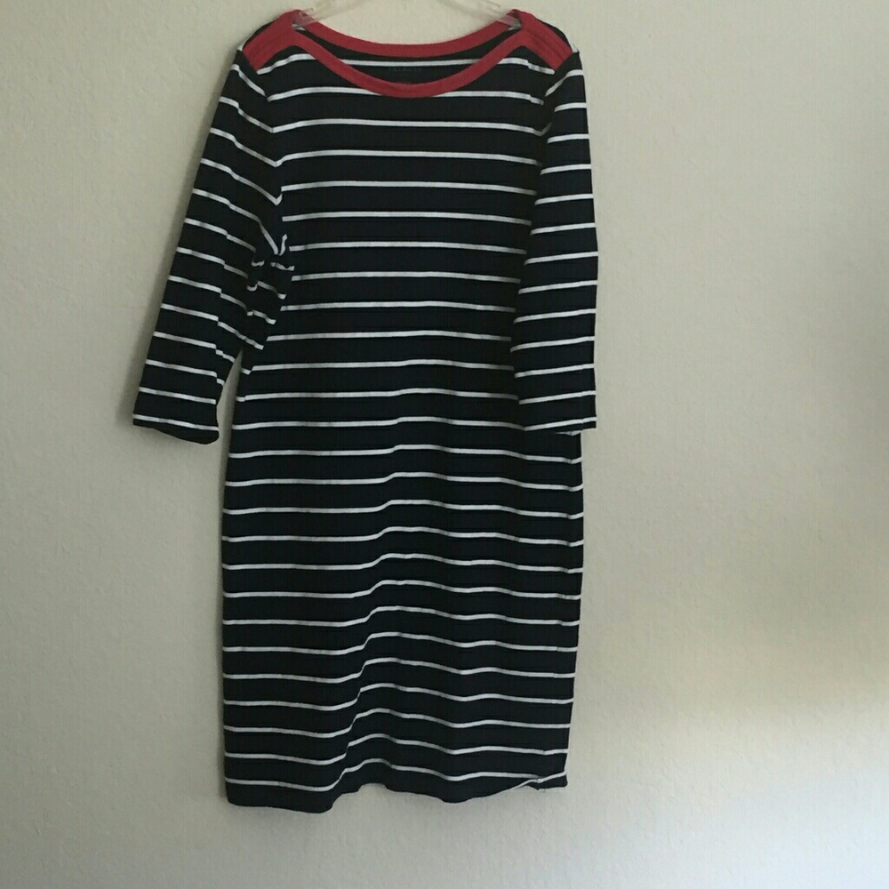 Large TALBOTS 100% CATTON